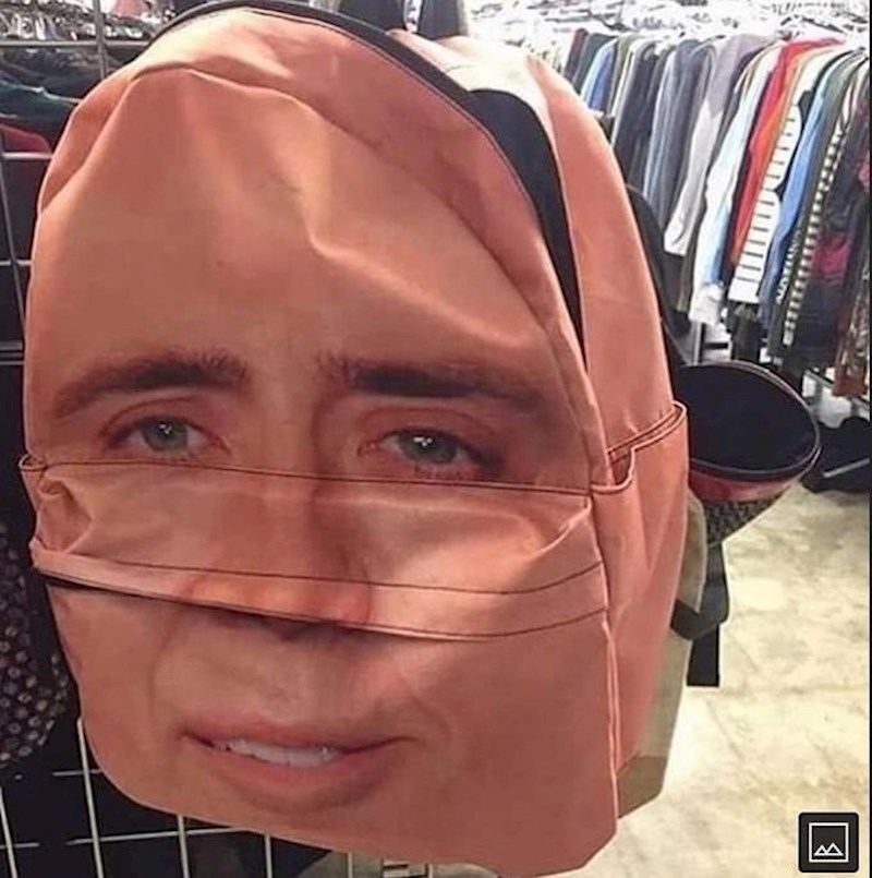 19. Ruksak s licem Nicka Cagea