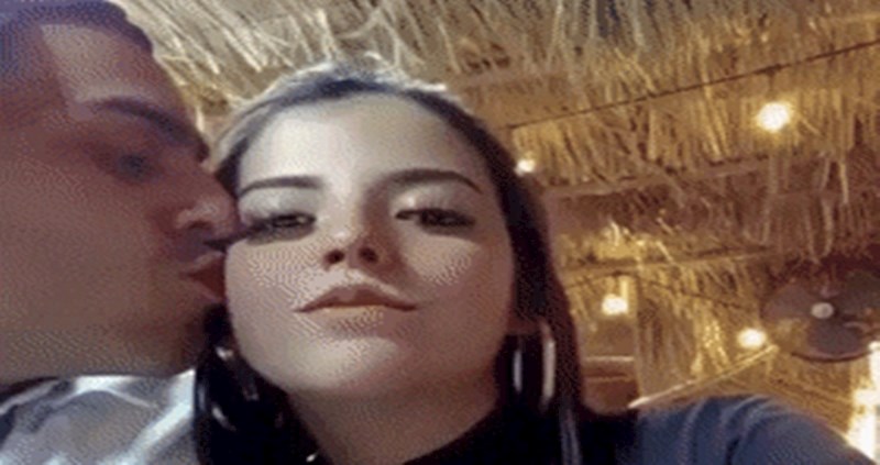 Htio je djevojci ukloniti dlačicu iz oka, no dogodilo se nešto što ga je posve zbunilo