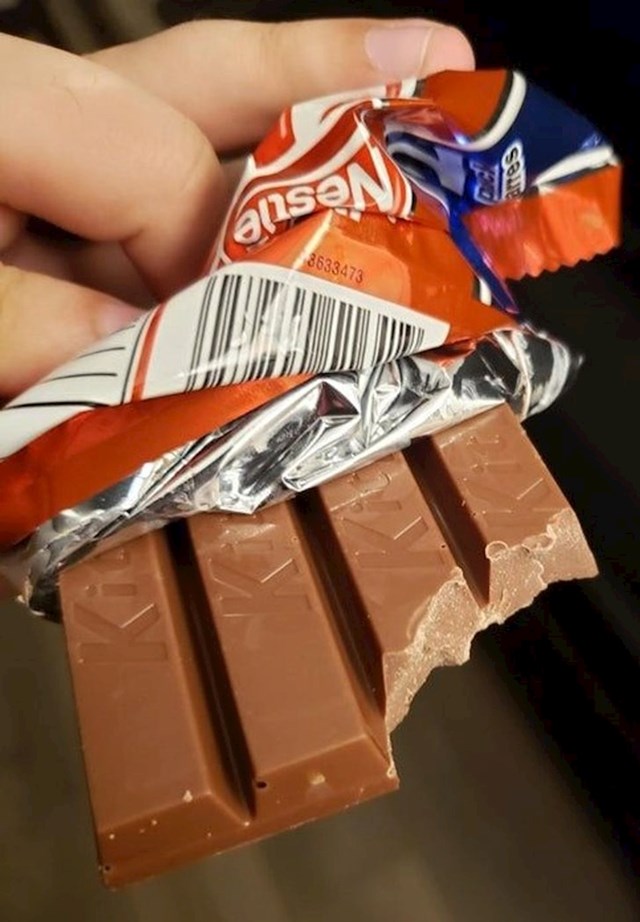 100% čokoladni KitKat.