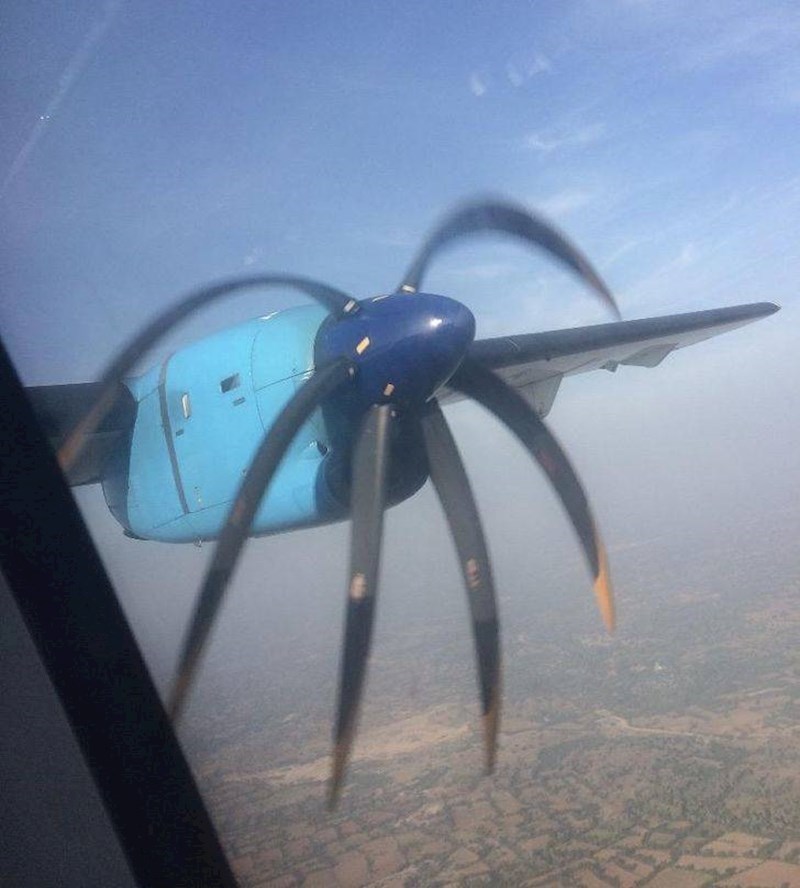 14. Fotkao je propeler aviona u pokretu. Izgleda kao da se otopio.