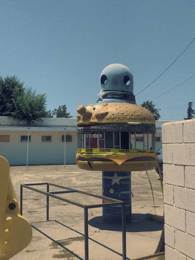 15. Napušteni McDonald'sov restoran