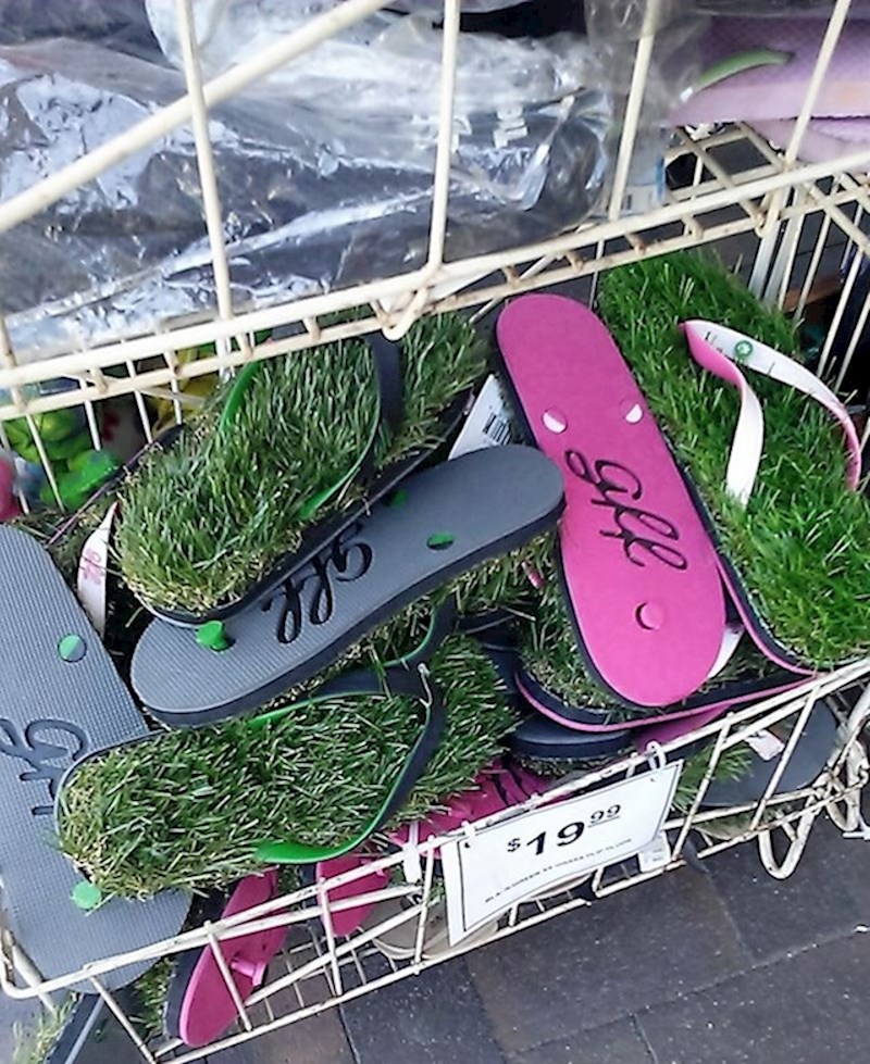 11. Japanke koje će vam pružiti osjećaj kao da gazite po travi. Doduše, plastičnoj...