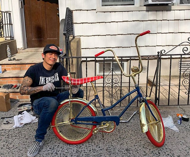 9. "Moja supruga oduvijek je htjela ovakav bicikl. Kupio sam ga na dvorišnoj rasprodaji i sam uredio, jedva čekam da joj ga pokažem."