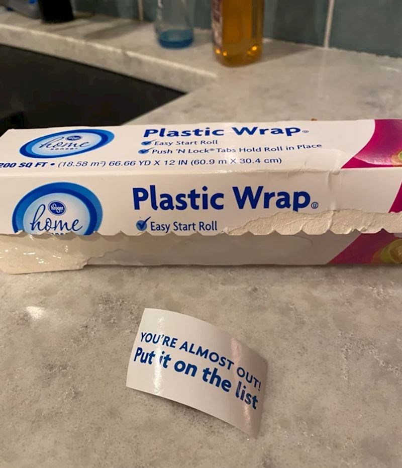 6. Plastična folija koja vas upozorava na to da je pri kraju i da obnovite zalihe