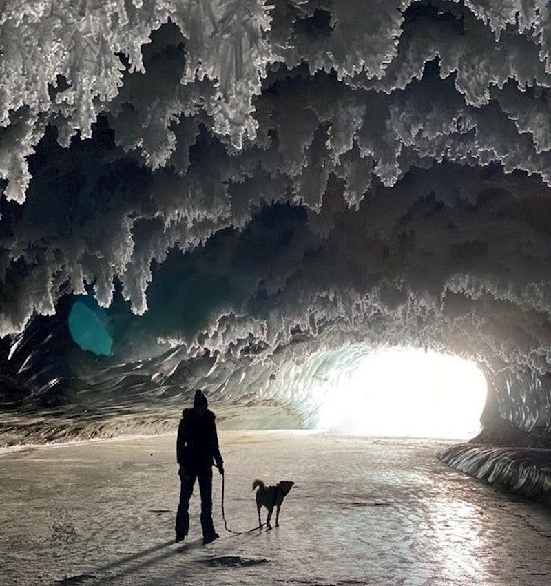 14. Golema snježna špilja na Aljasci