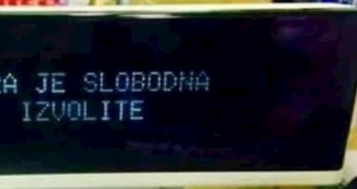 Cijeli internet smije se malom tipfeleru koji se pojavio na blagajni jednog dućana