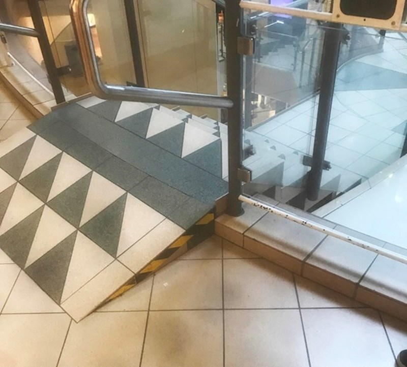 2. Hmm...koja bi logika trebala biti iza ovoga?🧐