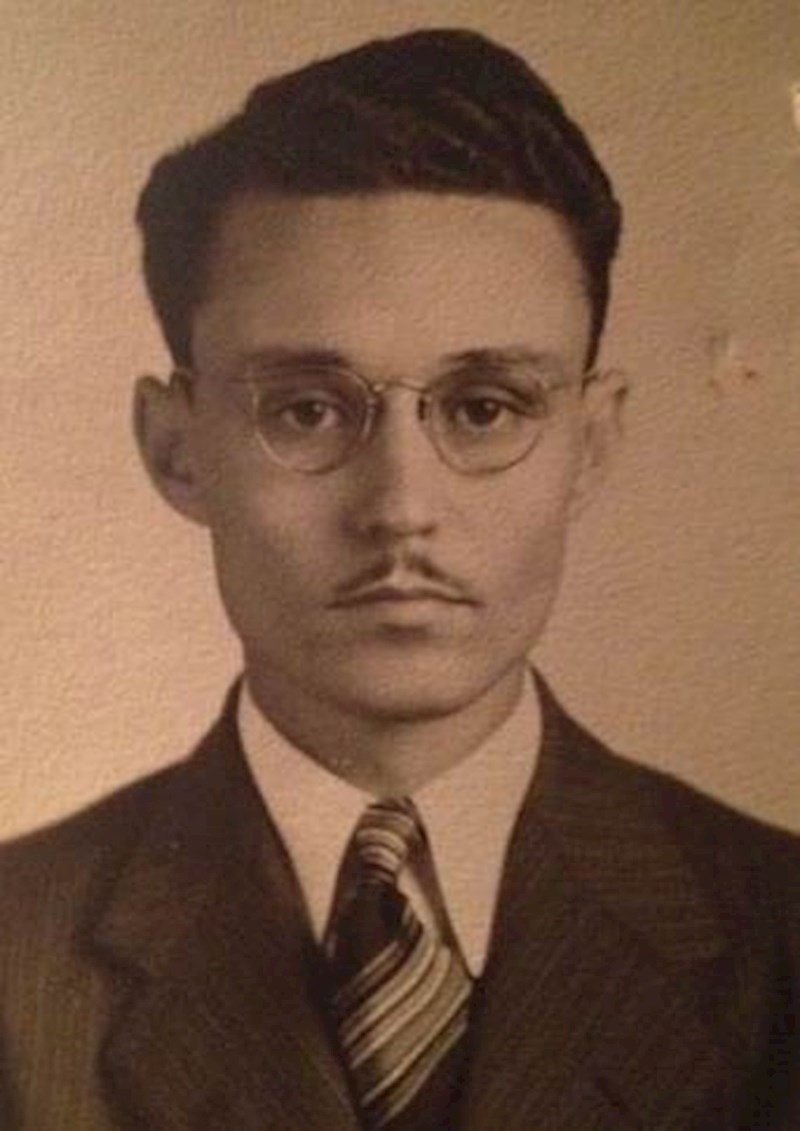 2. "Moj pradjed je izgledao kao Johnny Depp!"