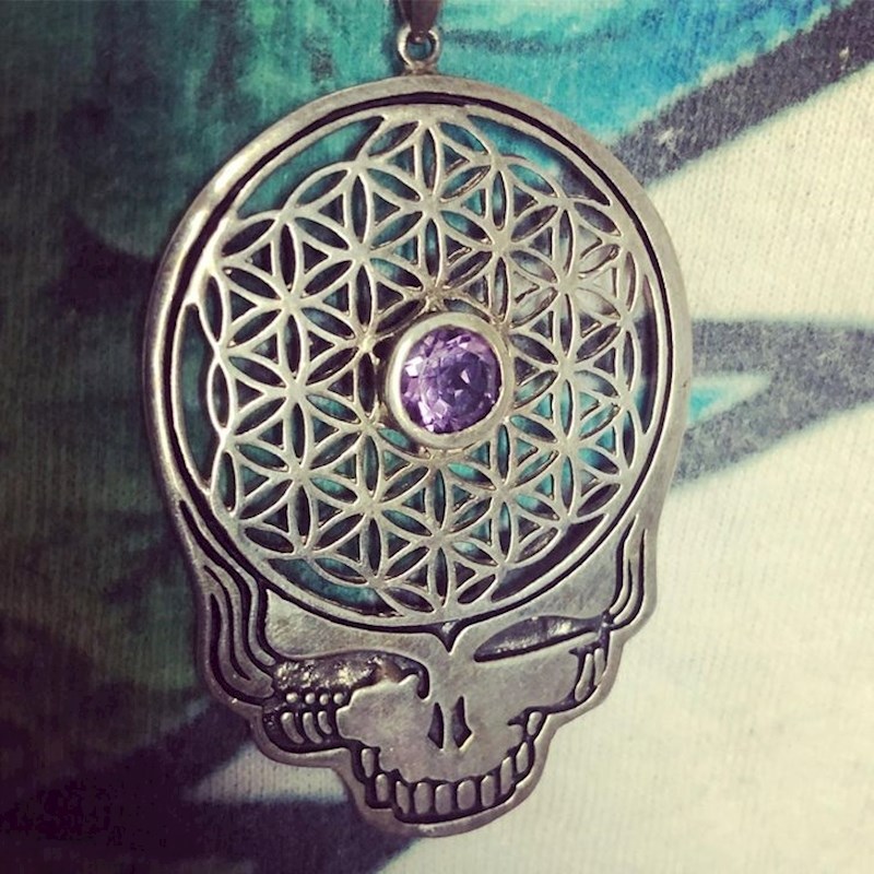 5. Naslijedila sam ovaj lijepi privjesak od svoje pokojne bake.