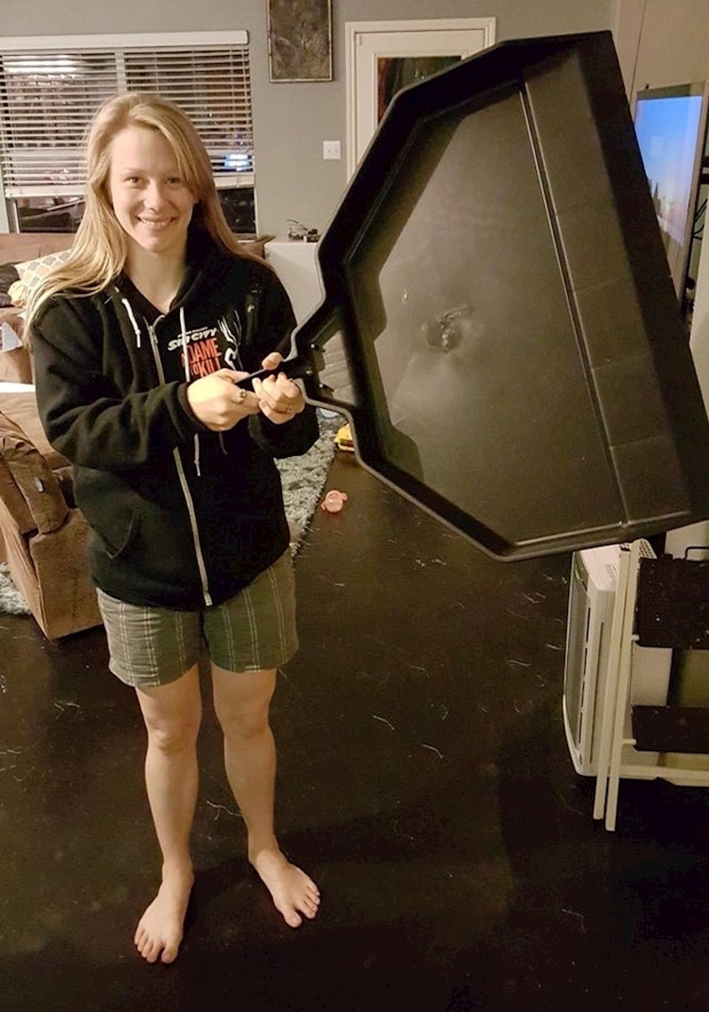 3. Ogromna lopatica za smeće.