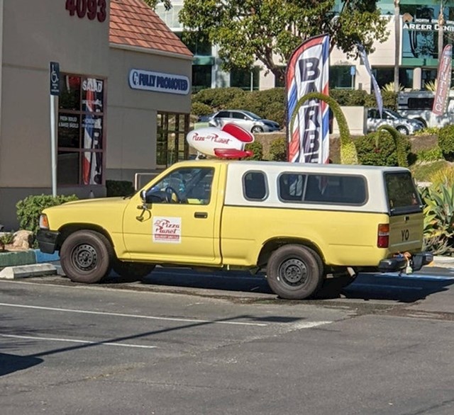 3. Automobil iz Priče o igračkama postoji i u stvarnom životu!😱