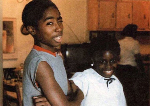 6. Tupac Shakur i njegova sestra
