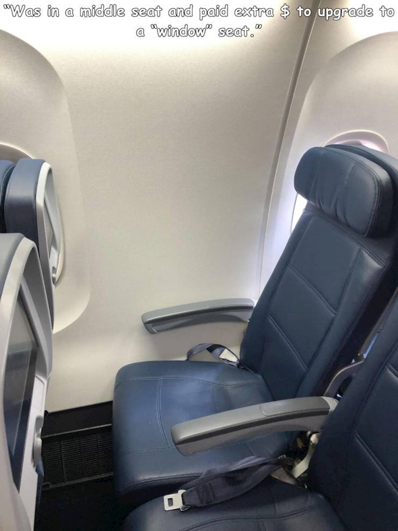 11. Platili su dodatno kako bi bili pokraj prozora...