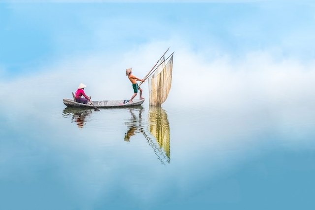 #9 "Pecanje na jezeru Don Mo"; jezero Dong Mo, Hanoi, Vijetnam