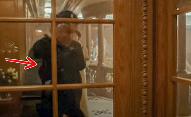 9. Refleksija kamermana