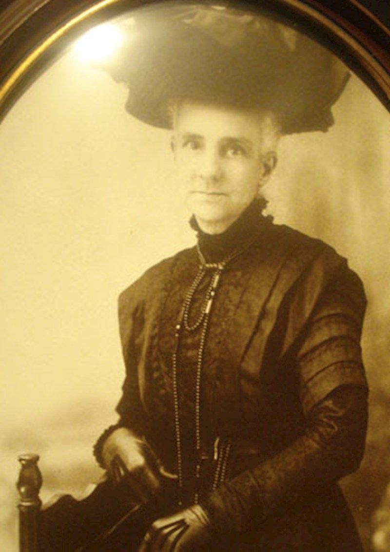 5. "Moja šukunbaka izgledala je kao Steve Martin."