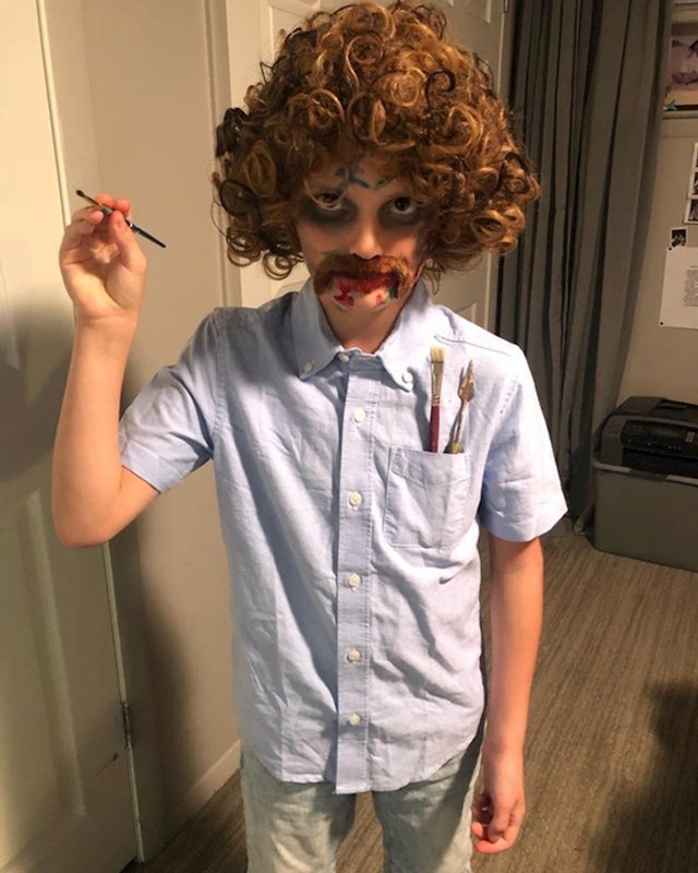 2. "Htio je biti Bob Ross zombie za Noć vještica."