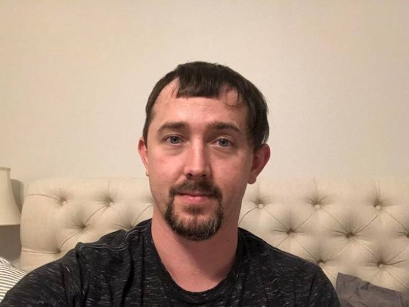 10. Žena me ošišala.