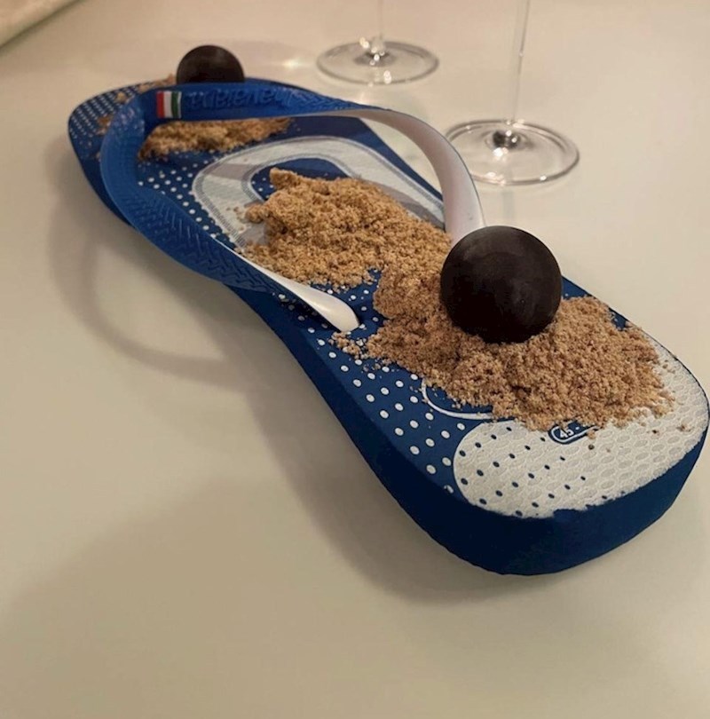 1. Naručio je kremu s keksima za desert, a dobio ovo.😳