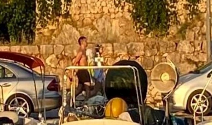 Dalmatinac je svojoj brodici nadjenuo nesvakidašnje ime i nasmijao mnoge, ovo je hit