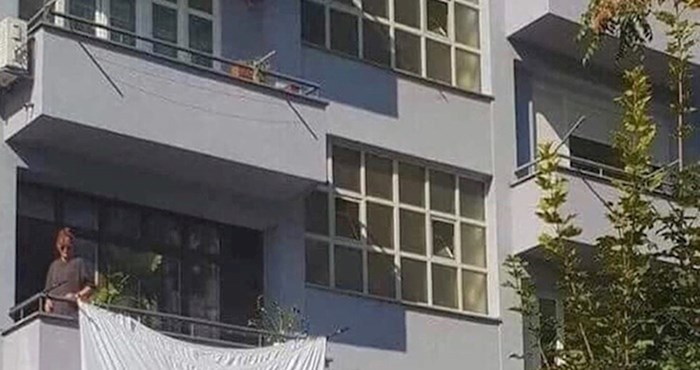 Netko je na svome balkonu izvjesio bizaran komad rublja, prizor je totalno sulud