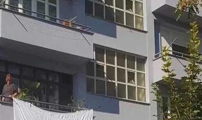 Netko je na svome balkonu izvjesio bizaran komad rublja, prizor je totalno sulud