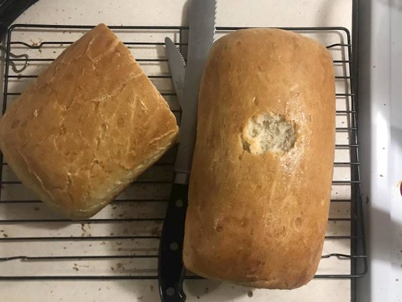 16. Ispekla sam svoj prvi kruh u životu. Moj trogodišnjak ga je zagrizao...