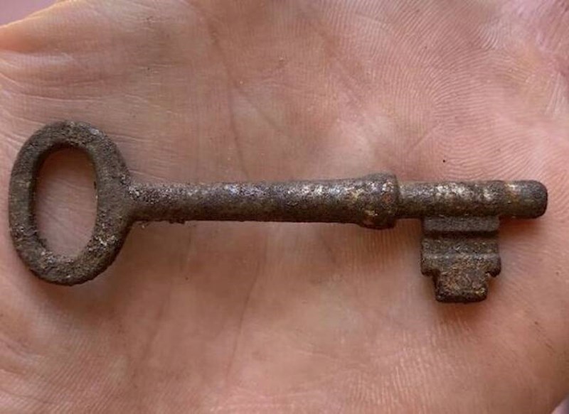 2. Pronašao je stari ključ tijekom renovacije svoje 100-godišnje kuće