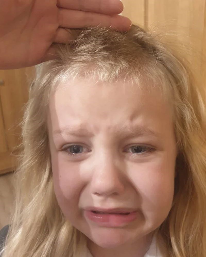 3. Htjela se sama ošišati. Nije uspjelo.