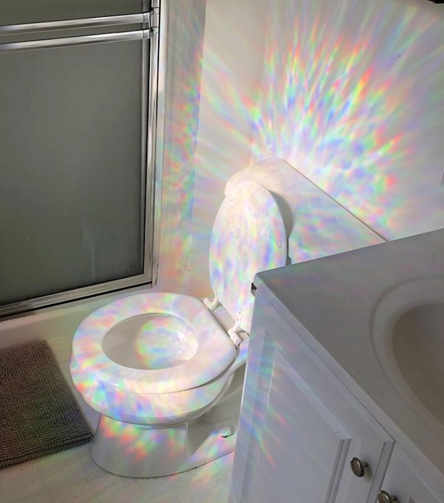 7. WC izgleda kao videoigrica