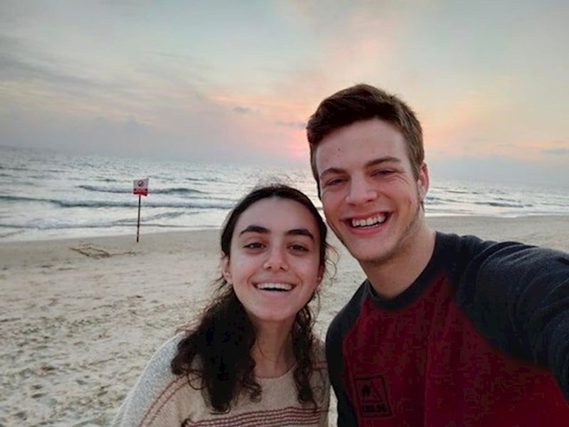 1. Nakon što sam godinama očajavao za djevojkom koja me nije zaslužila, sabrao sam se, poradio na svojem samopouzdanju i upoznao ovu prekrasnu osobu koja mi je uvelike olakšala cijeli proces.