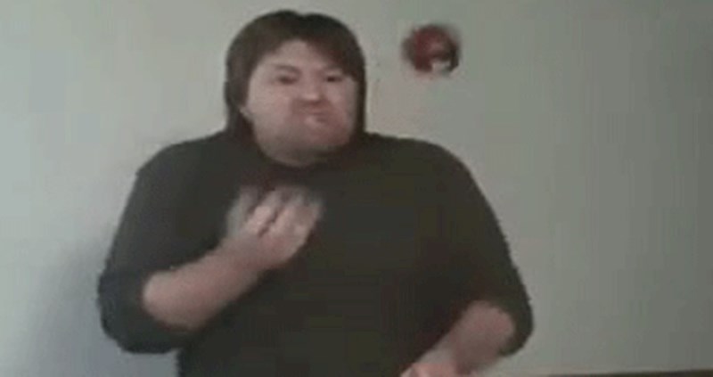 Ovakvo žongliranje još niste vidjeli, tip je izveo nešto skroz čudno