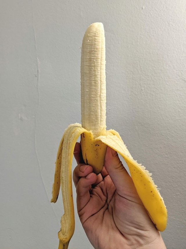 14. Savršeno ravna banana