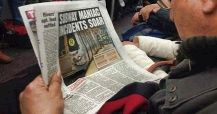 Dok ovaj lik mirno čita novine, u podzemnoj se događa nešto prečudno