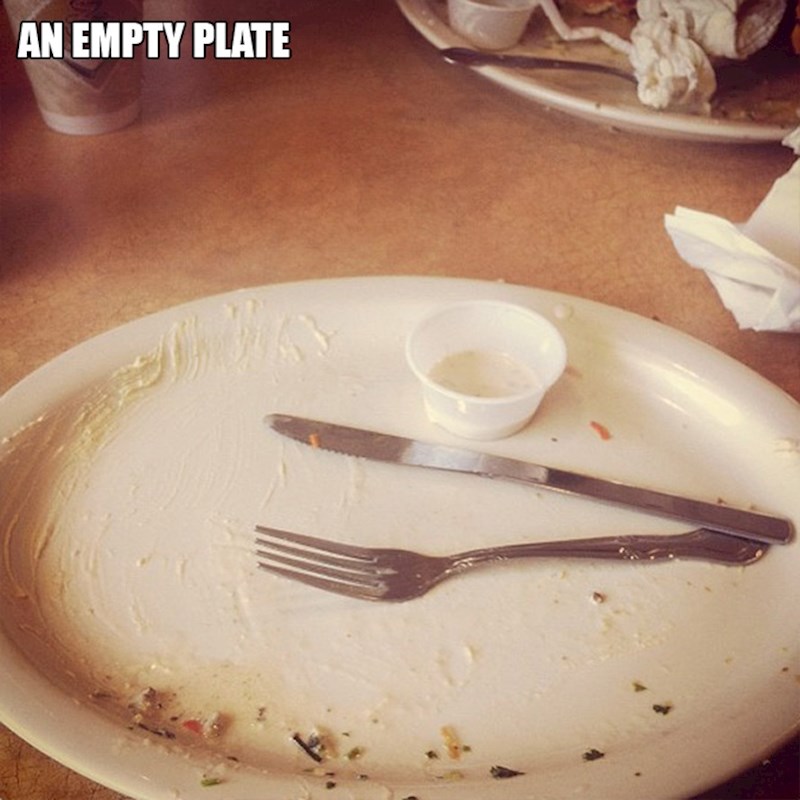 8. Fotke praznog tanjura.