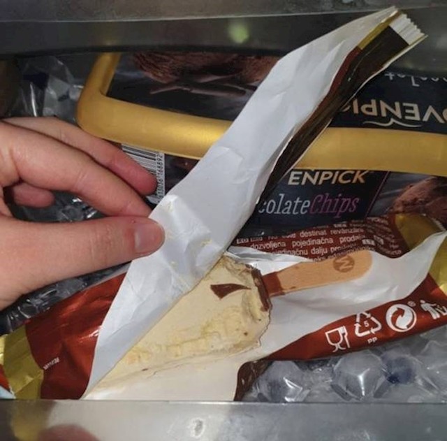 6. "Moja mama pojede čokoladni dio sladoleda i onda ga vrati u škrinju..."