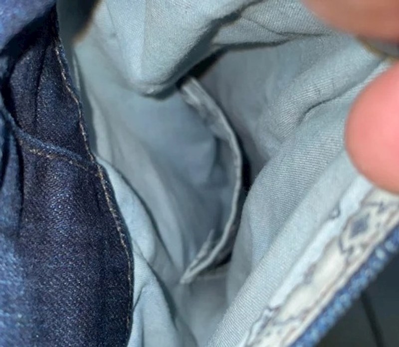 12. Džep na mojim trapericama ima još jedan mali džepić na dnu