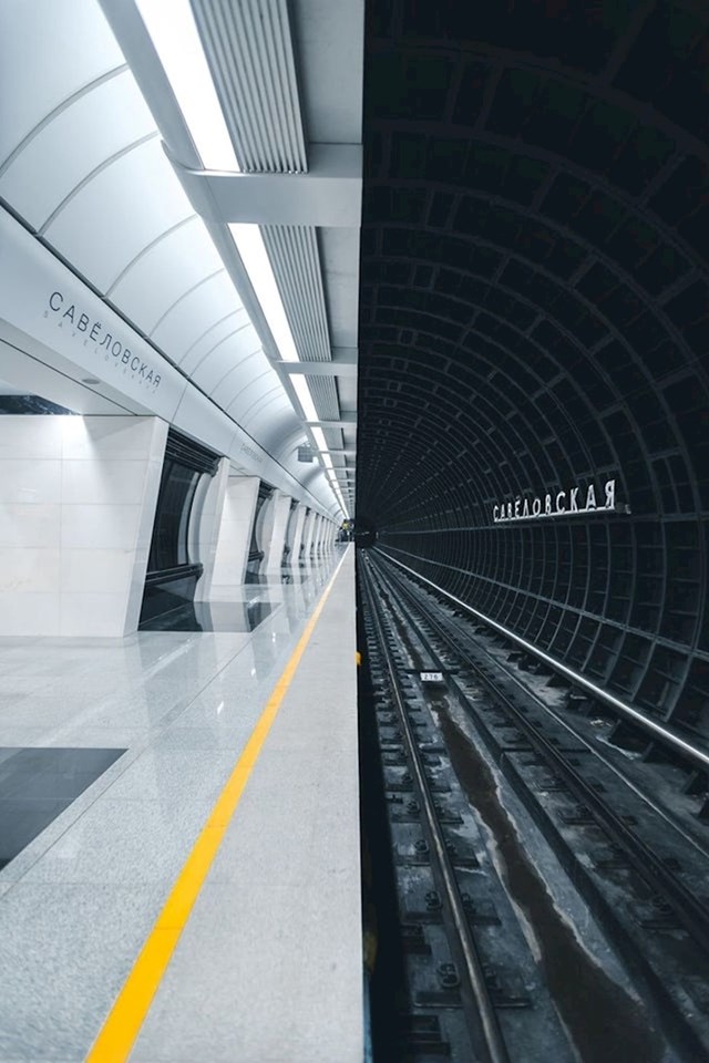 11. Futuristička metro stanica u Moskvi.
