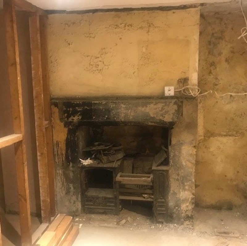 6. Pronašli su stari kamin