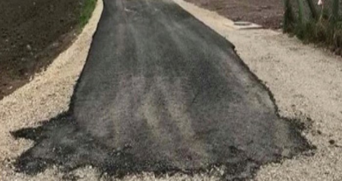 Fotka asfaltiranja ceste negdje u Srbiji postala je viralni hit, odmah će vam biti jasno zašto