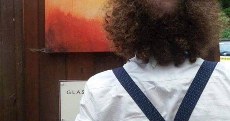 Lik je sasvim slučajno na ulici pronašao sliku koja mu nevjerojatno sliči