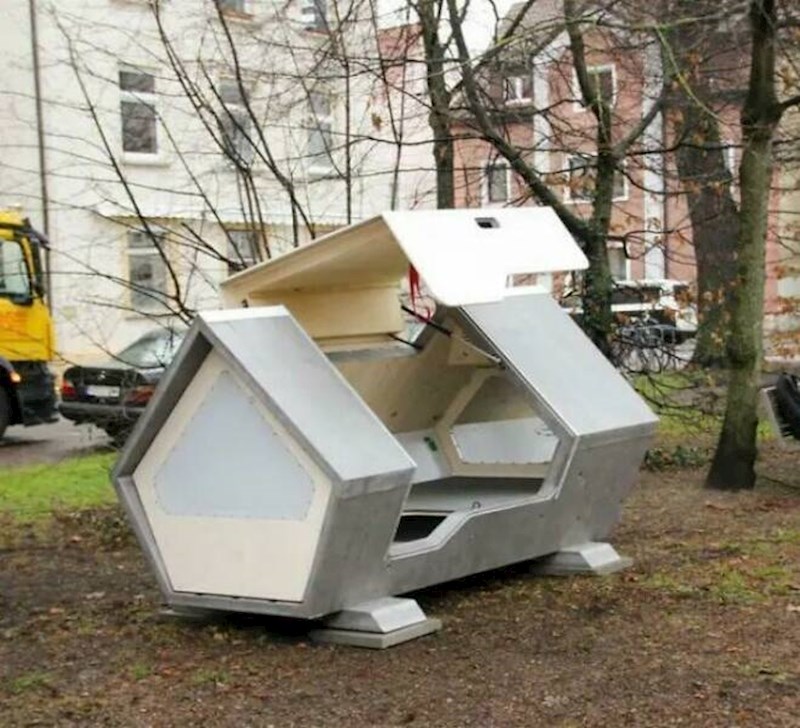 14. U nekim gradovima u Njemačkoj postoje grijane kapsule u kojima beskućnici mogu prespavati