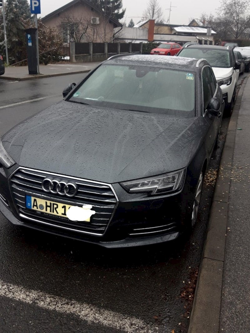 I primijetio kako se sigurno radi o čovjeku s naših prostora