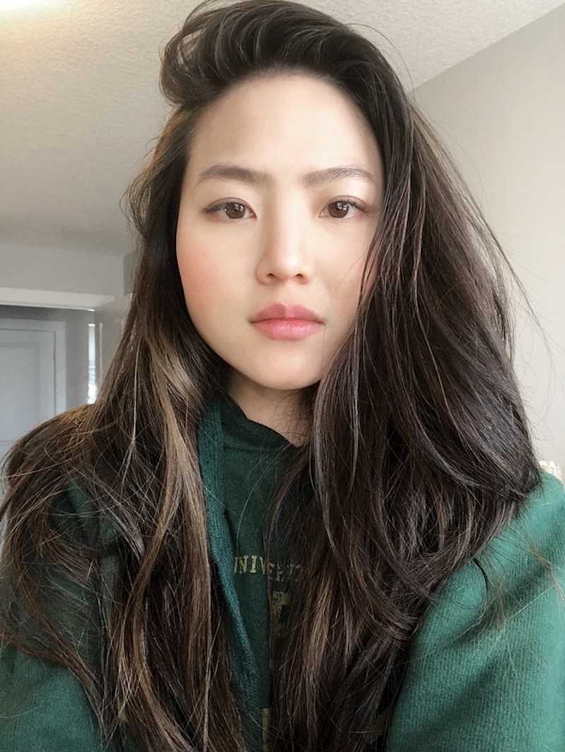 8. "Možda ne izgledam tako, ali ova fotografija prikazuje me na rubu emocionalnog sloma jer nisam mogla vjerovati da sam konačno dobila posao pedijatrice. Sav moj naporan rad proteklih godina je urodio plodom! "