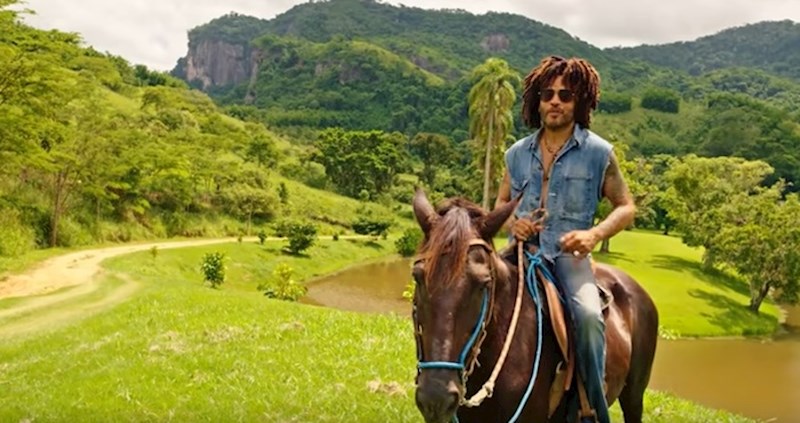 VIDEO Zavirite u genijalni dom Lennyja Kravitza na brazilskoj farmi