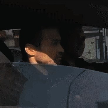 Kako se lukavi kriminalci ponašaju kad naiđe policija