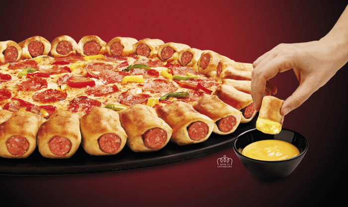 Pizza hut uvodi pizzu s koricom koja je punjena hot dogom! 