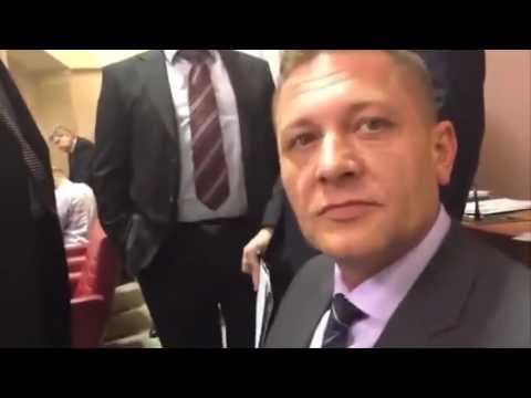 Ivan Pernar, po nalogu predsjedavajućeg Željka Reinera, izbačen je iz Sabora