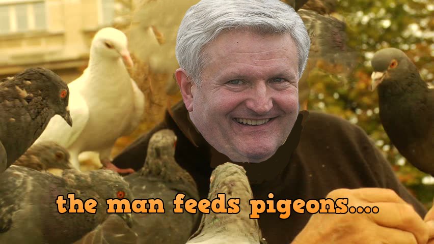 hranim golube...:)))...