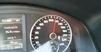 Nije mogao vjerovati svojim očima kad je na autocesti ugledao ovo!